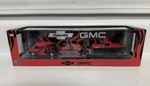 M2 MACHINES 73 Chevy Van G10 & 76 GMC Sierra Grande R84 1/64 AUTO HAULERS - Picture 1 of 7