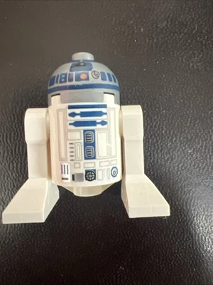 Lego Star Wars SW0527 R2-D2  (Great Shape) - Image 1 of 2