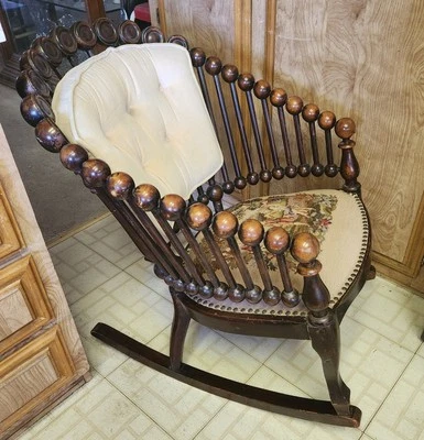 Mecedora victoriana "Lollipop". Foto 1 de 4