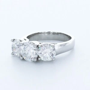 6.4CT LAB-CREATED DIAMOND D/VS2 ROUND CUT PLATINUM PRONG CLASSIC ENGAGEMENT RING - Picture 1 of 4