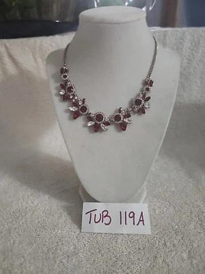 Collar Givenchy Cristal Rojo Distintivo Foto 1 de 4