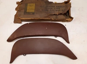 60 MERCURY FENDER SKIRTS 1960 MERC FACTORY STEEL Pair NOS C0MB-6427964-A FoMoCo - Picture 1 of 8