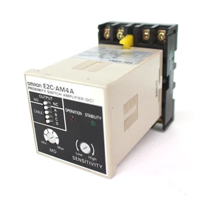 Omron E2C-AM4A Proximity Switch Amplifier - Picture 1 of 5