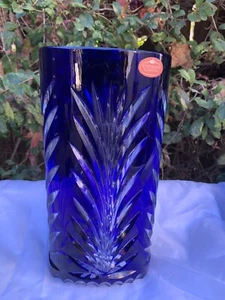 JARRÓN DE CRISTAL DE PLOMO DE ALEMANIA ORIENTAL DE 10,5"" AZUL COBALTO CORTADO A MANO 24% COMO NUEVO - Imagen 1 de 7
