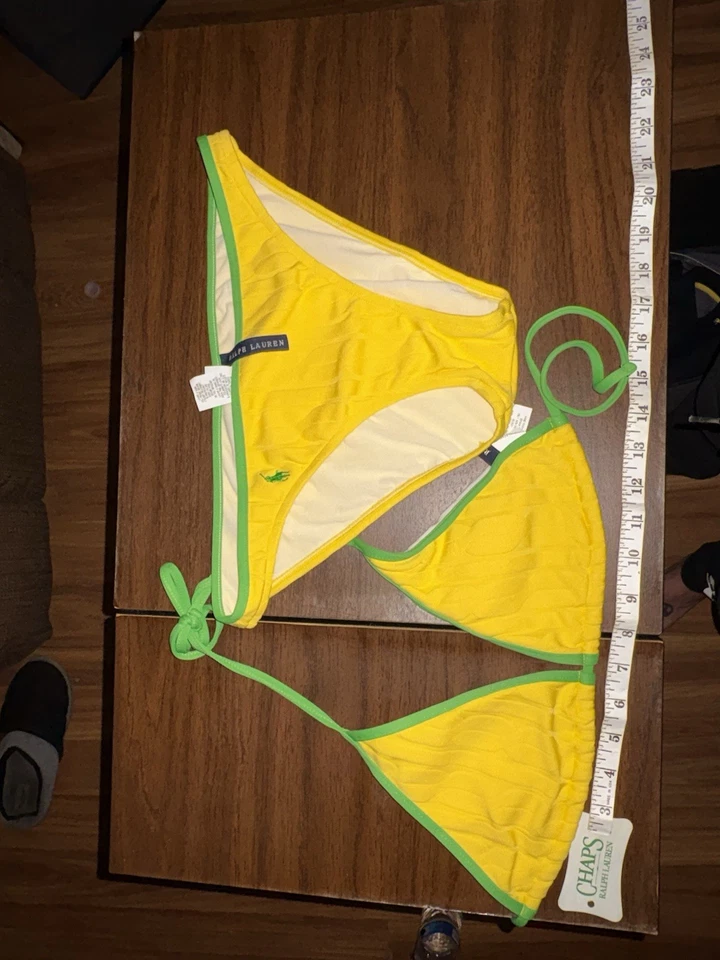 Bikini Ralph Lauren 2 piezas a rayas amarillas verdes Foto 1 de 4
