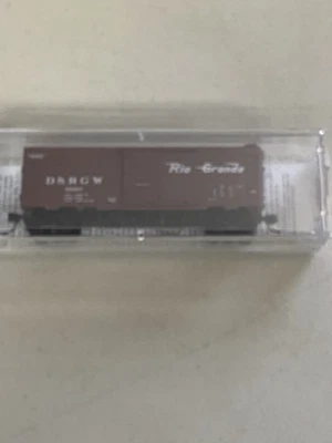 Micro Trains N Scale Denver & Rio Grande Western 40’ Box Car, NIB, D&RGW 50167 - Image 1 of 3