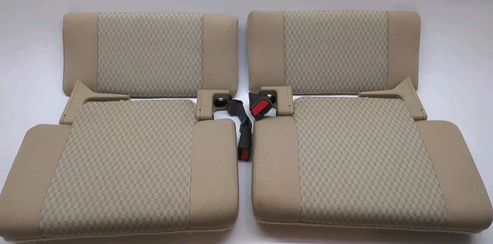 2005-09 Chevrolet Colorado GMC Canyon  Rear Seats OEM Set Cushions Pads Buckles - Image 1 of 4