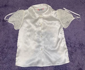 EUC Vintage Betsy Piccola Italy White Lace Satin Top Girls Size 4 - Picture 1 of 2