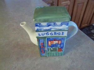 "Luggage Sale" Ceramic Teapot " 2 1/2 CUP - MADE IN CHINA - Picture 1 of 7