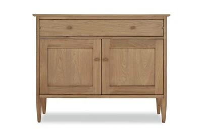 Ercol Chesham Small Sideboard in Oak DM RRP £999 W104 D45 H83 - Image 1 of 4