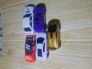 Hot Wheels E Corgi E Senza Marca. Viola RD-08, Mercedes, Lamborghini. - Foto 1 di 12