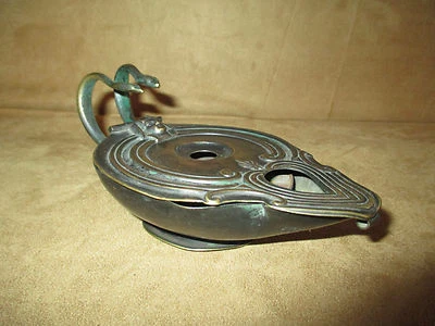 ancien briquet de table à Méta alcool solide Égypte lampe à huile début XX ème - Photo 1/4