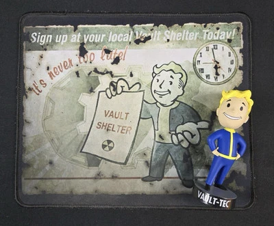 RARE Fallout 4 Mousepad Vault Shelter Oversized & VaultBoy Bobblehead Loot Crate - Image 1 of 4