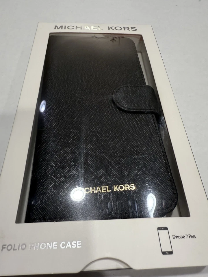 Funda de teléfono Michael Kors folio de cuero. Negro.  Nuevo en caja. Foto 1 de 4