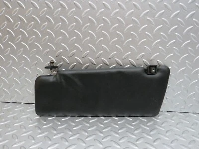 Parasol lado derecho Mercedes-Benz W123 280E negro Foto 1 de 4