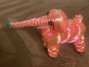 Figura de arte de cuerda trenzada y alambre de elefante hecha a mano 3""x 3,75"" RARA ~ DIFÍCIL DE ENCONTRAR • NUEVA - Imagen 1 de 8