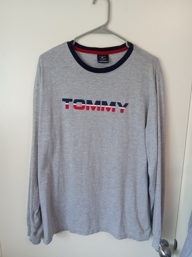 A BATHING APE (BAPE) T shirt vintage Tommy Hilfiger manica lunga taglia M