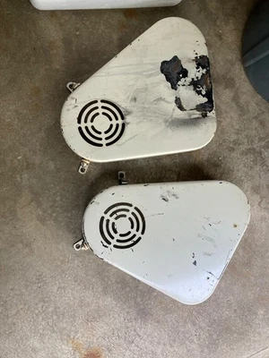 Защита ремня Cummins Marine серии «B», снята с 4BTA. Два в наличии. - Изображение 1 из 2