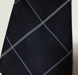 DKNY Navy Blue Diamond Pattern Neck Tie 100% Silk (1016) USA - Picture 1 of 1
