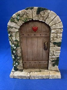 Miniature Fairy Garden & Terrarium Charming Cobblestone Door Decor Very Detailed - Picture 1 of 10