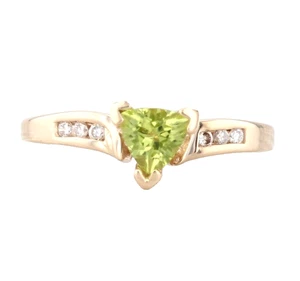 Vintage 14k Yellow Gold Trillion Cut Peridot and Diamonds Engagement Dainty Ring - Picture 1 of 5
