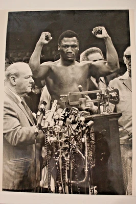 Muhammad Ali-Joe Frazier 1971 'THE FIGHT' weigh in MSG off. press NY Times photo - Image 1 of 3