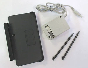 USA SELLER NEW Nintendo 3DS CTR-001 CTR-007 Charging Station, Plug, & Stylus - Picture 1 of 3