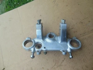 85 Honda Magna 700 VF700C Top Triple Tree Clamp - Bild 1 von 9