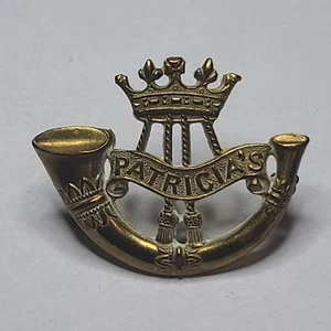 Princess Patricia's Canadian Light Infantry Collar Badge - Picture 1 of 3
