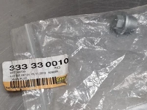 Porsche Engine Oil Drain Plug - 911, 924, 928, 944, 968 - 944 107 197 01 - Picture 1 of 3