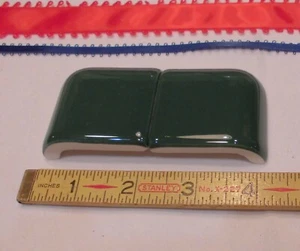 2 uds. *Verde Cazador* Radio Cerámica Bullnose... Esquina Exterior 2" X 2" Mudd NUEVO - Imagen 1 de 12