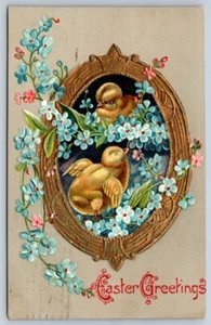 Saluti di Pasqua, Chicks In Cornice Oro, Forget Me Nots, Cartolina Antica 1910 - Foto 1 di 2
