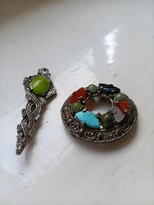 Pair Of Antique Brooches Set With Stones - Picture 1 of 5