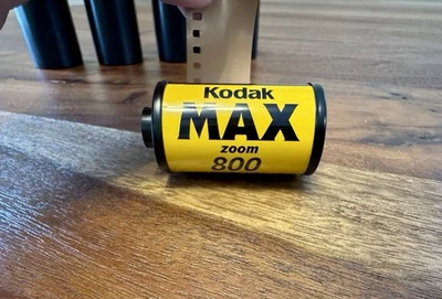 Película a color Kodak Max Zoom 800 35 mm 24 exposiciones sin caja 006893 C-41 (1 rollo) Foto 1 de 4