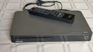 Toshiba Blu-Ray Player  BDX4400KKE 3D / 2D TOP Zustand - Bild 1 von 5