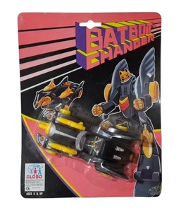 VINTAGE GLOBO BATBOT-CHANGER BATMAN BATMOBILE TRANSFORMERS NEW SEALED CARD RARE - Picture 1 of 6