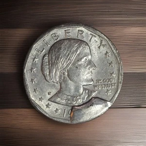 1979 P,  Susan B Anthony, SBA, Major Large CUD Error, Rare - Picture 1 of 5