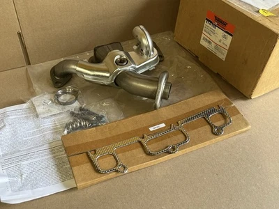 Dorman 674-100 Exhaust Manifold Chevy S10 Jimmy Blazer GMC 1985-1993 LLV NOS - Image 1 of 3