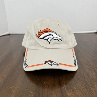 Denver Broncos Reebok Gorra Ajustable Auténtica NFL Gorra Beige Foto 1 de 4