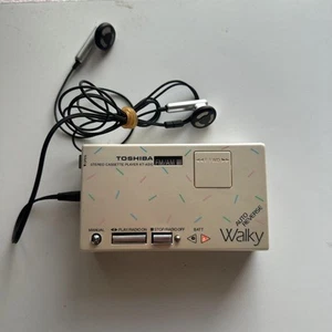 Toshiba Portable Cassette Player Walkman Kt-As10 Vintage Audio Personal Stereo - Picture 1 of 4