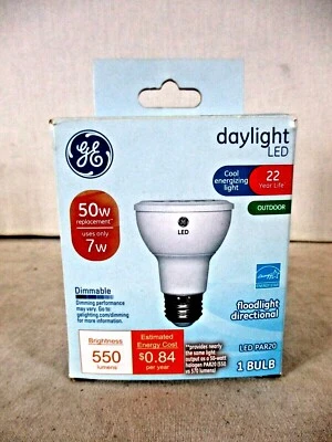 GE Daylight LED Floodlight Directional Light Bulb 50 Watts Brand New In Box - Image 1 of 4