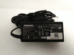 Genuine Toshiba AC Power Supply Adapter 65W 19 V--3.42A 50/60Hz - Picture 1 of 3