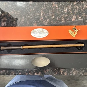Harry Potter Molly Weasley Bacchetta Magica Magic Wand 1:1 Replica - Picture 1 of 10