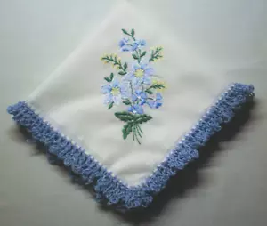 Vintage Ladies Embroidered Blue Flowers Hankie/Handkerchief- Crochet Edge (474n) - Picture 1 of 5