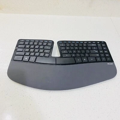 Microsoft 1559 Sculpt Ergonomic Wireless PC Keyboard Surface Edition X878016-001 - Image 1 of 4