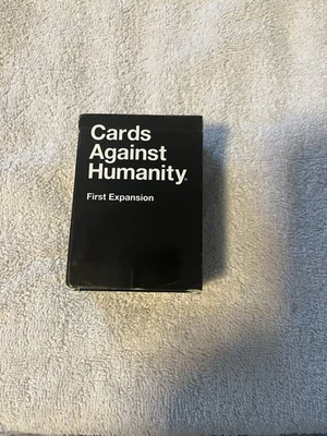 Cards Against Humanity 1ª y 2ª Expansión - Juego de Cartas Fiesta Foto 1 de 2