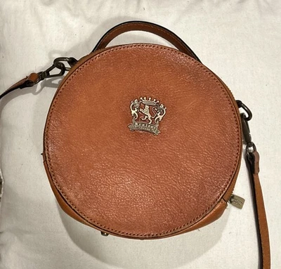 Pratesi firenze Italiano, Cuero Bolso Bandolera Pequeño Circular Corona Emblema Foto 1 de 4