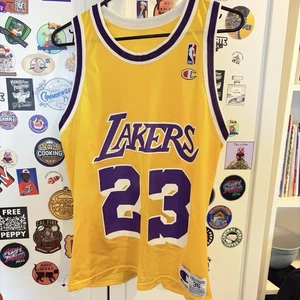 Camiseta Nike Campeón NBA Lakers #23 CEBALLOS, Talla 36 Hecha en EE. UU. 🇺🇸 USADA EN EXCELENTE ESTADO - Imagen 1 de 8