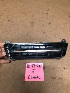 2022 Ford Explorer Climate Temperature Control NB5T-18C612-HB OEM - Picture 1 of 9