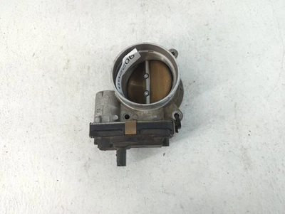 Carrocería del acelerador Chevrolet Suburban 1500 BC224 Foto 1 de 4